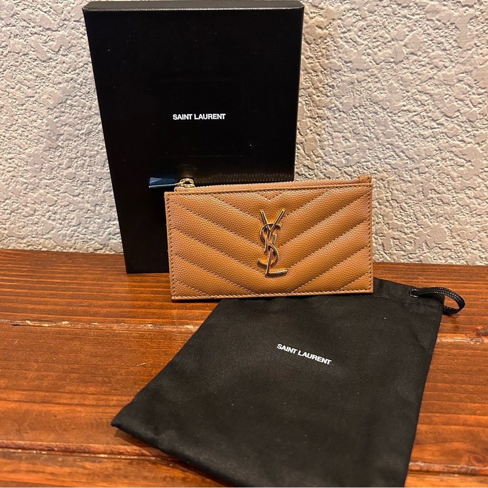 NEW Saint Laurent Cassandre Zipped Card Case